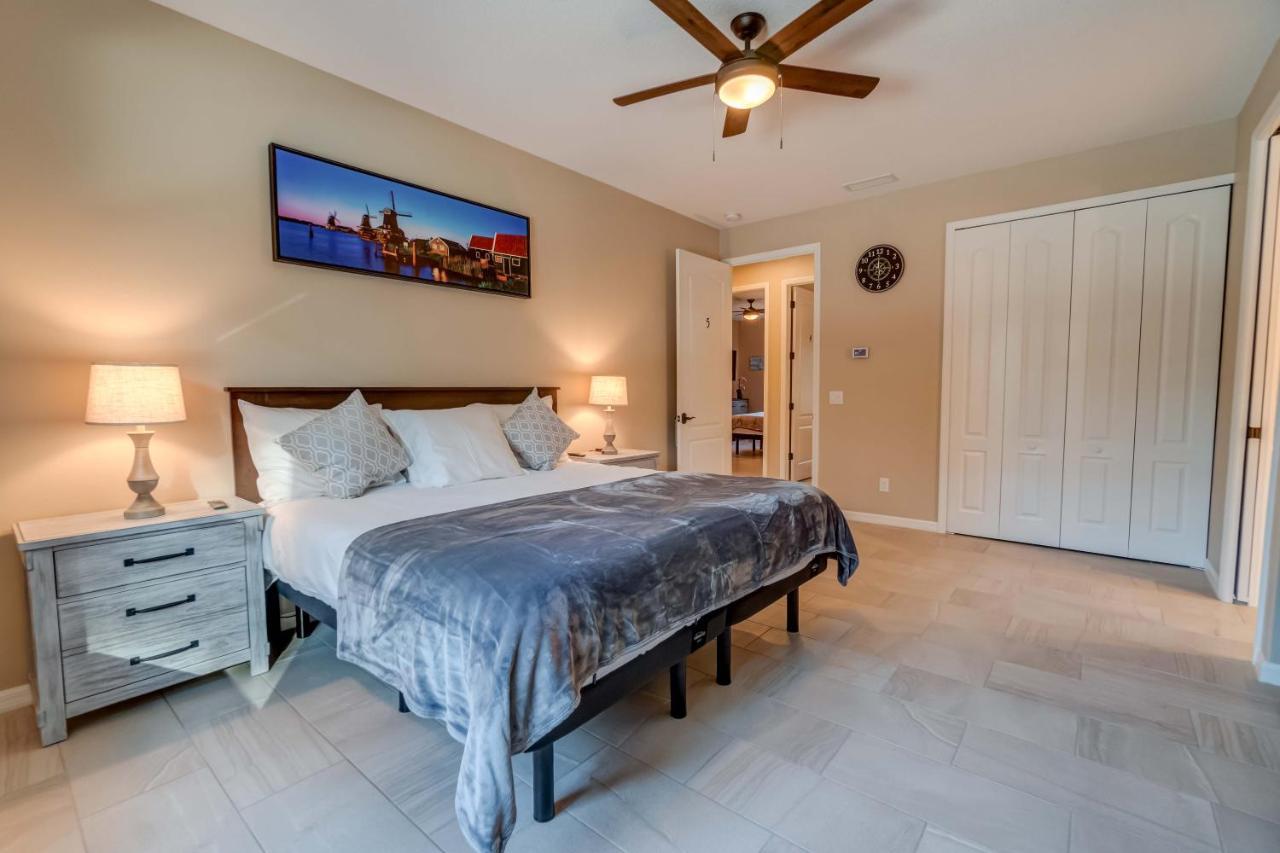 Short Term Vacation Rental Luxury B&B Cth Englewood Exteriér fotografie